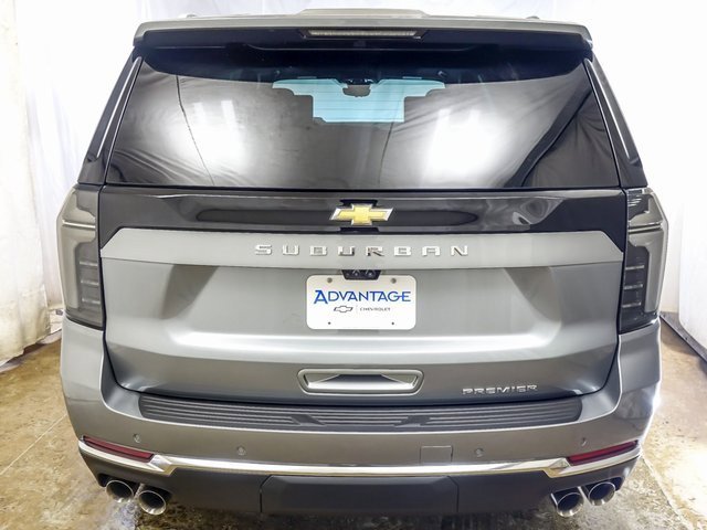 New 2026 Chevrolet Suburban Premier image 6