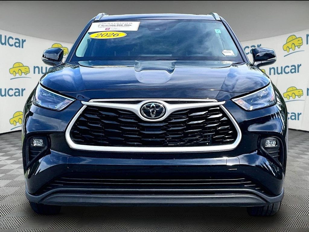 Certified 2026 Toyota Highlander XLE AWD/4WD image 2
