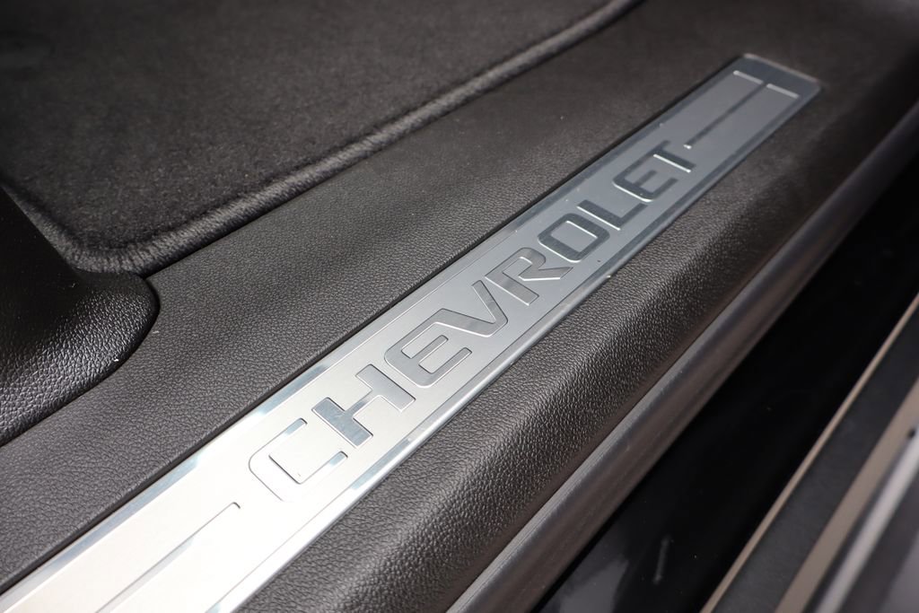 New 2025 Chevrolet Suburban Premier image 57