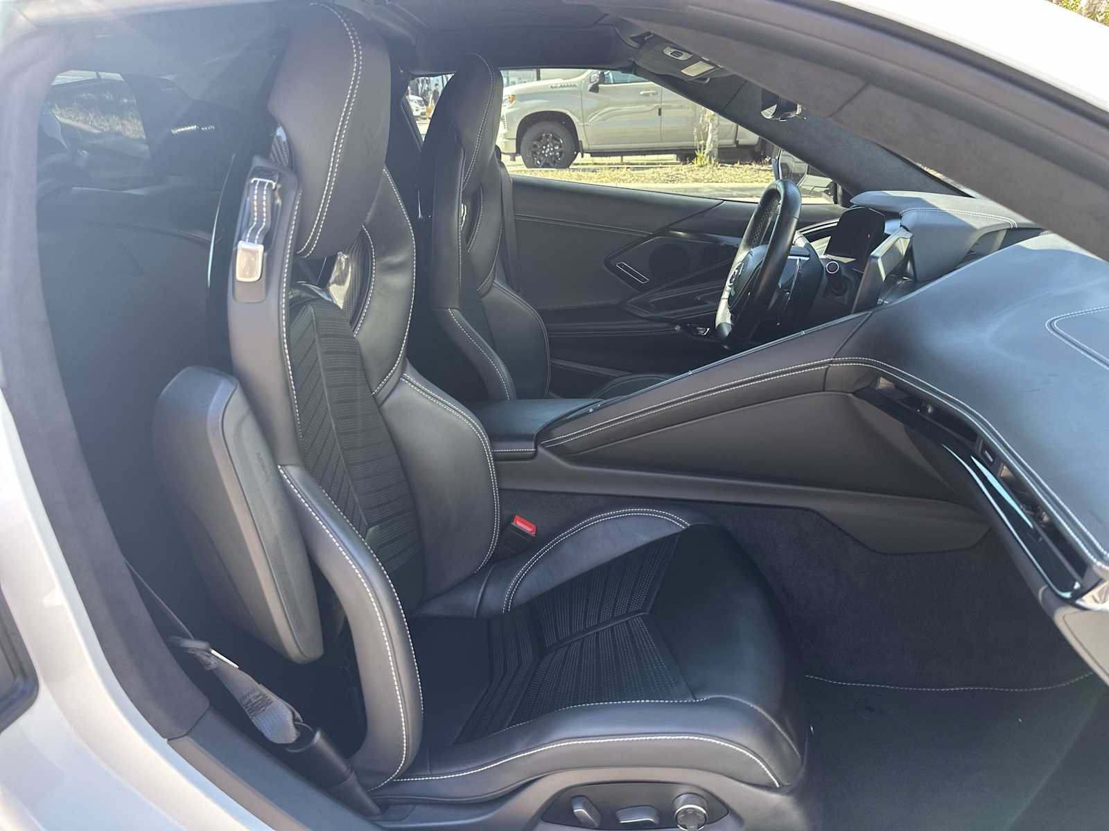 Certified 2025 Chevrolet Corvette Stingray Premium Cpe w/ Z51 Performance Package RWD image 19