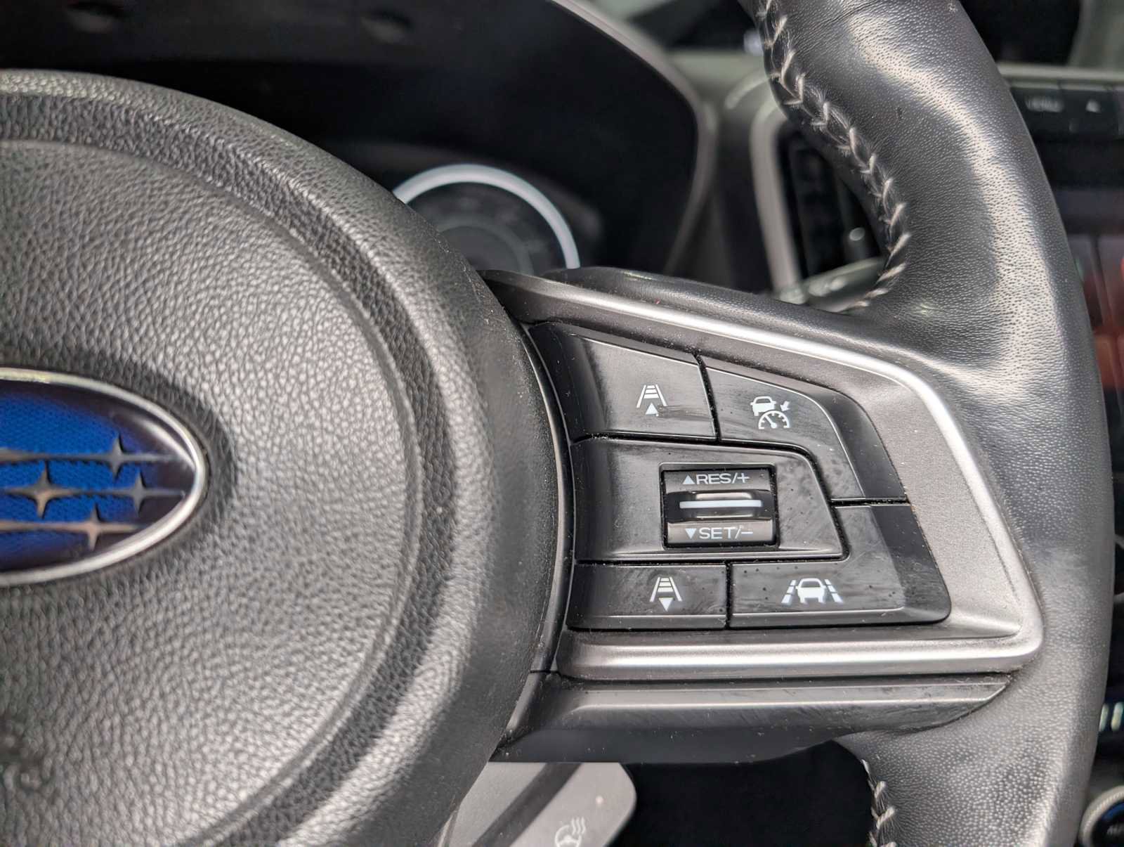 Used 2019 Subaru Ascent Touring w/ Popular Package #3 image 38