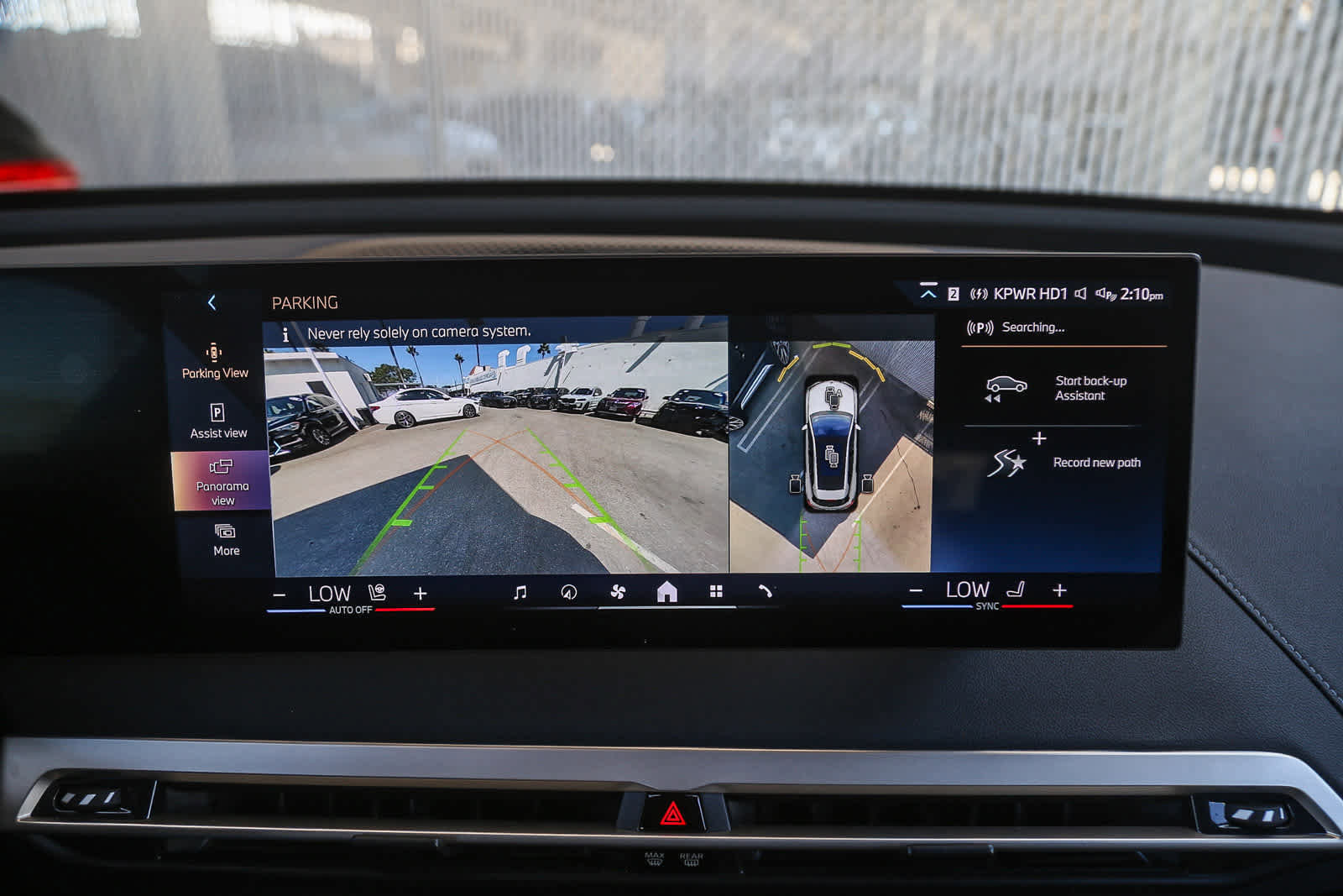 Used 2025 BMW iX xDrive50 image 20