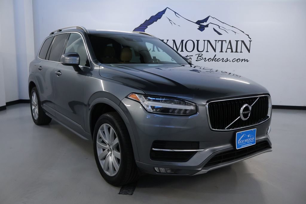Used 2019 Volvo XC90 T6 Momentum