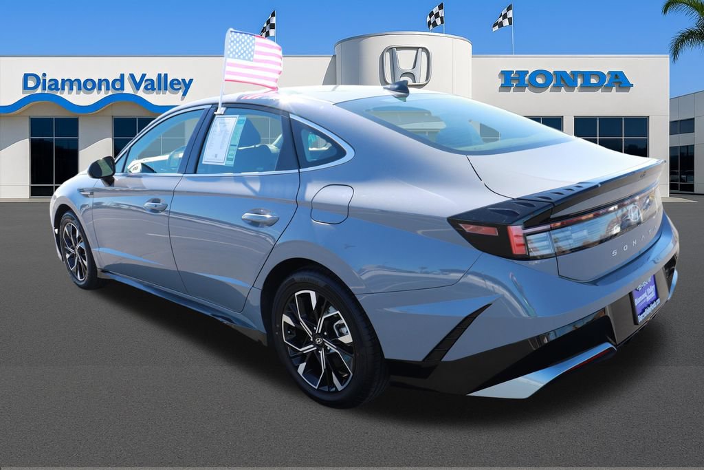 Used 2024 Hyundai Sonata SEL FWD image 4