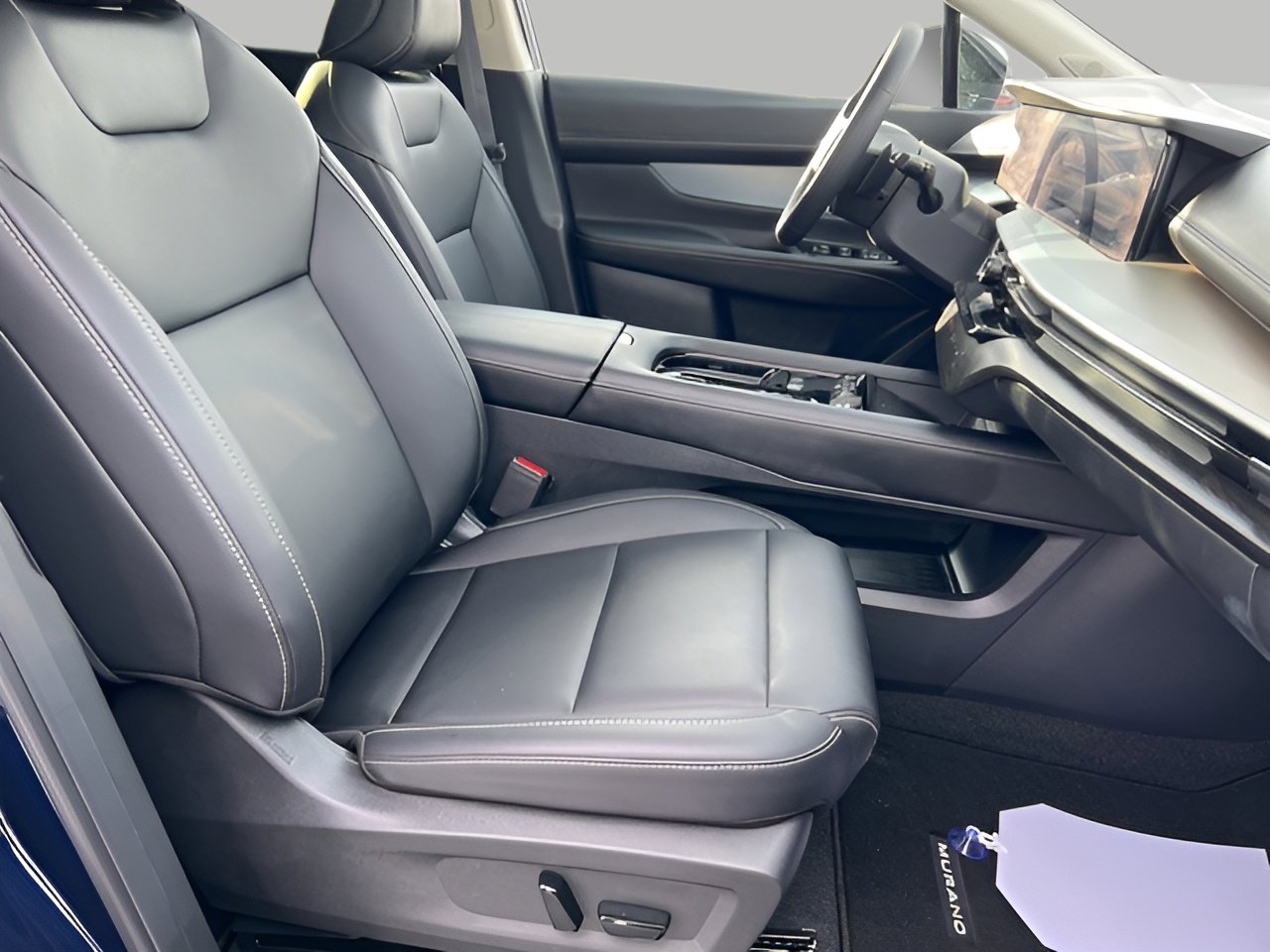 Used 2025 Nissan Murano SL image 36