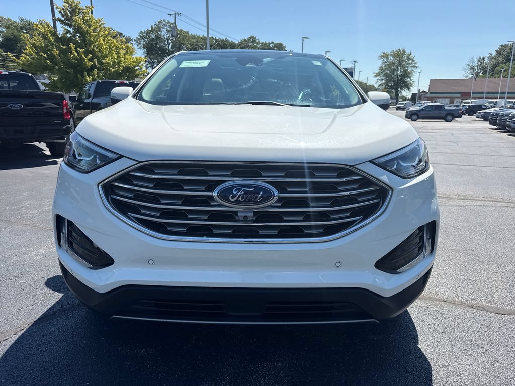 Used 2023 Ford Edge Titanium w/ Equipment Group 301A AWD/4WD video 3
