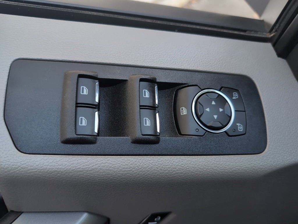 Certified 2019 Ford F150 XLT w/ Equipment Group 302A Luxury image 18