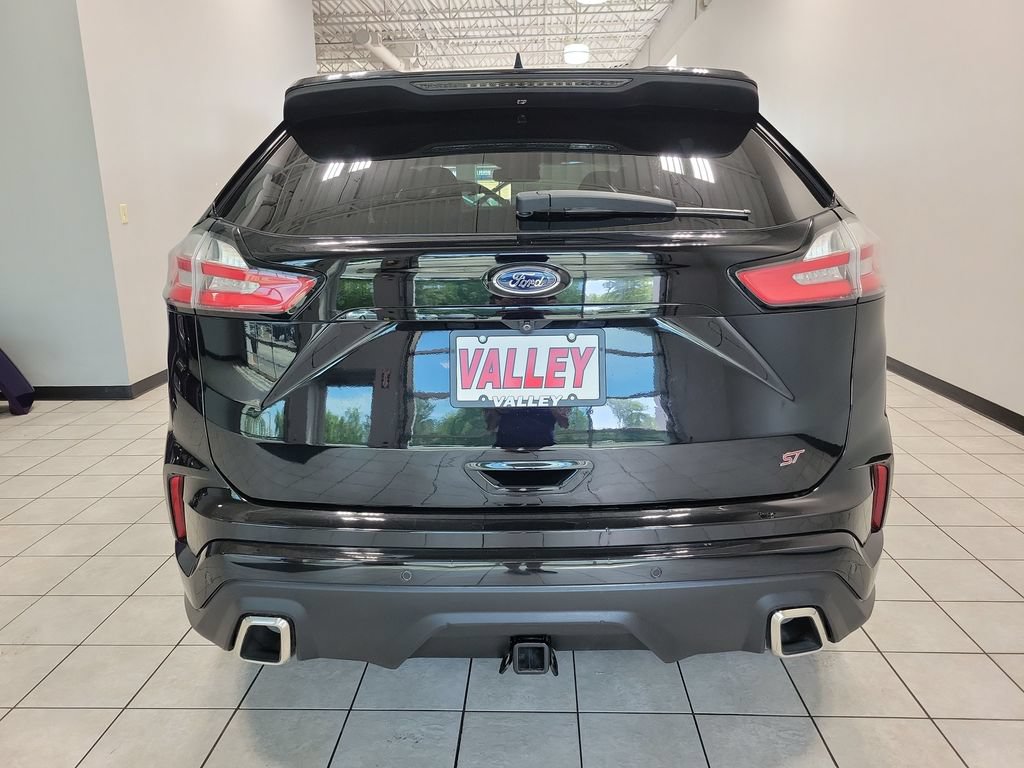Used 2019 Ford Edge ST AWD/4WD image 9