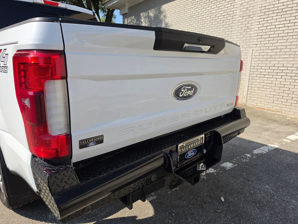 Used 2017 Ford F250 Lariat w/ Snow Plow Prep Package AWD/4WD image 32