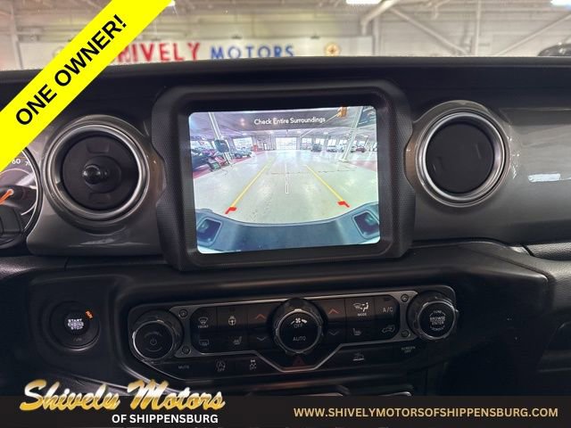 Certified 2021 Jeep Gladiator Overland AWD/4WD image 17