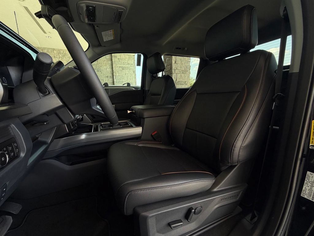 New 2026 Ford F250 Lariat w/ FX4 Off-Road Package AWD/4WD image 6