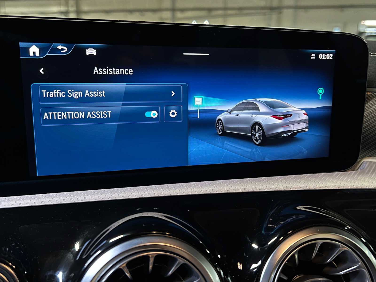 Certified 2025 Mercedes-Benz CLA 250 4MATIC image 37