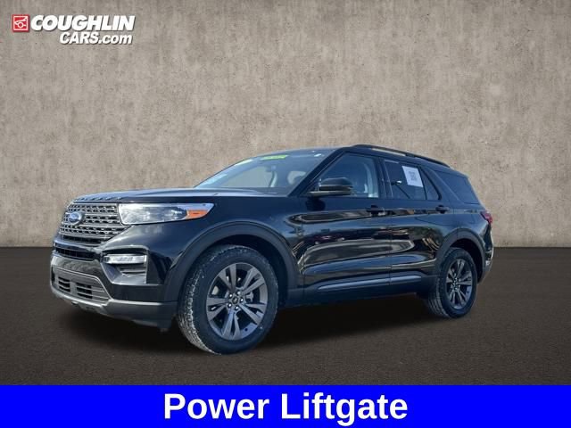 Used 2023 Ford Explorer XLT w/ Equipment Group 202A image 5