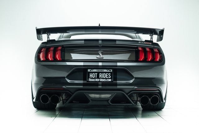 Used 2020 Ford Mustang Shelby GT500 w/ Carbon Fiber Track Pack RWD image 17