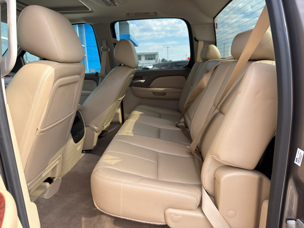 Used 2014 Chevrolet Silverado 3500 LTZ w/ LTZ Plus Package RWD image 30