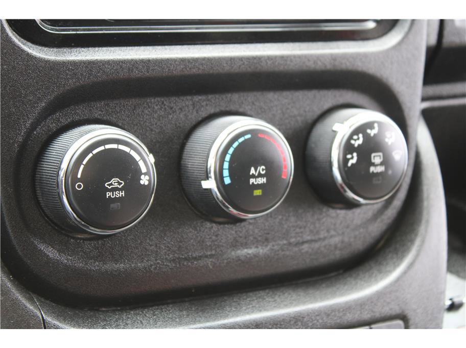 Used 2021 RAM ProMaster 3500 image 21