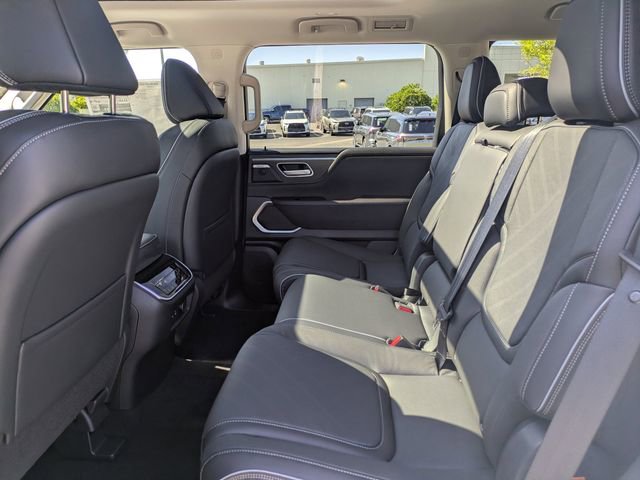 New 2026 INFINITI QX80 Luxe RWD image 14