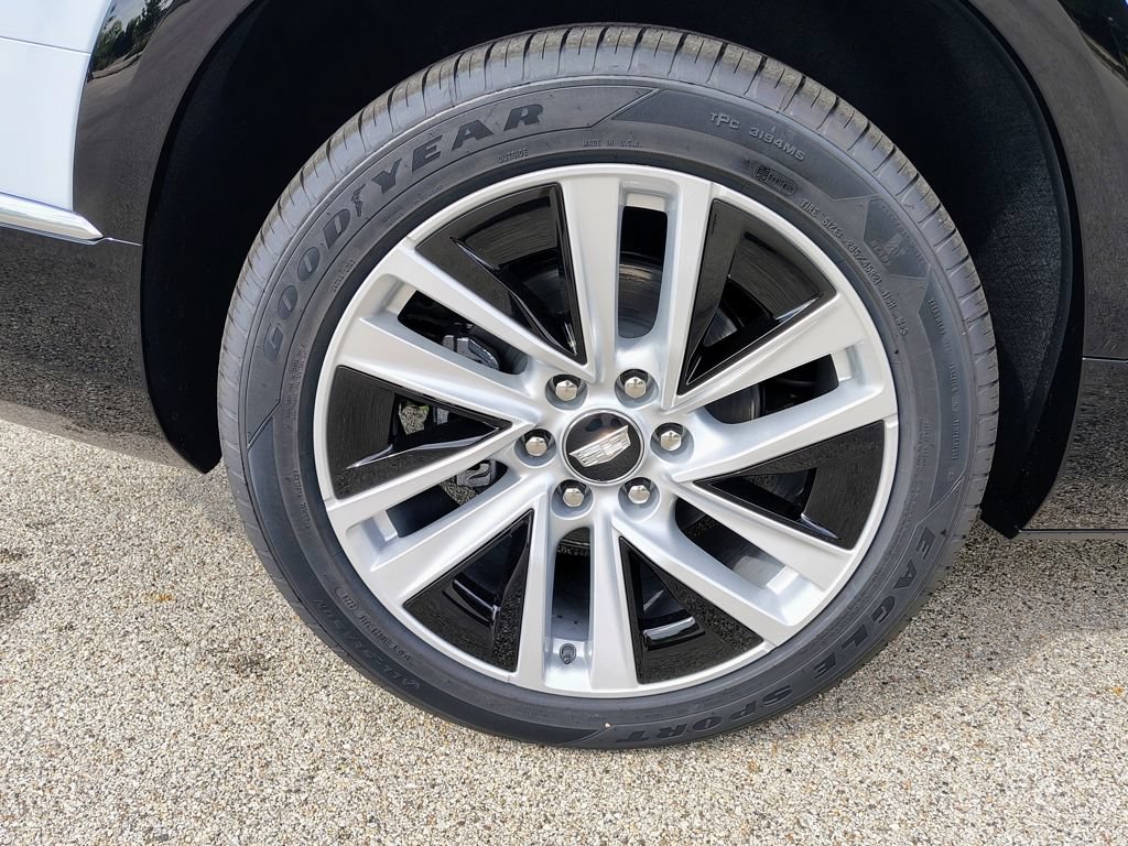New 2027 Cadillac Vistiq Premium Luxury AWD/4WD image 11