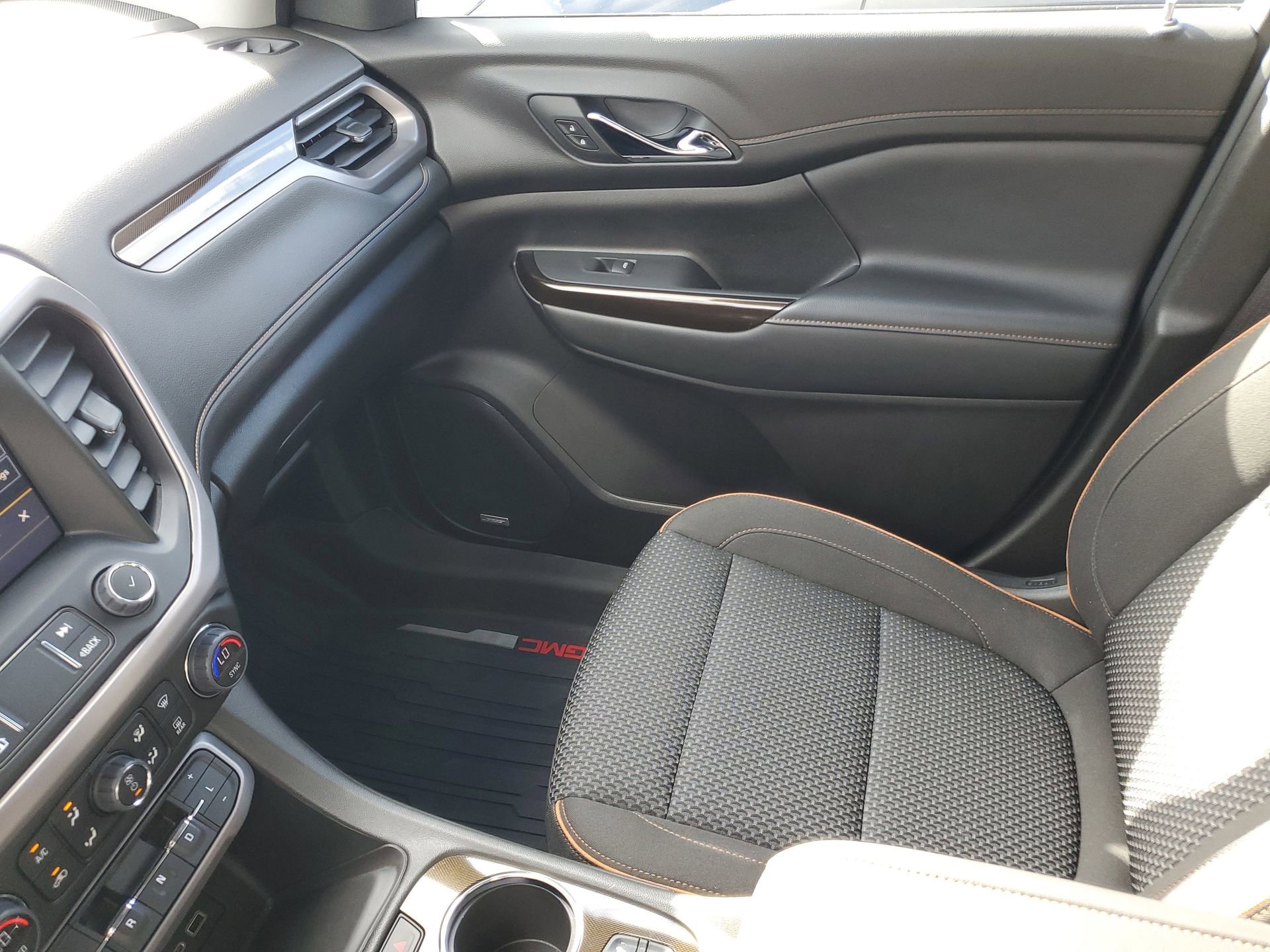 Used 2023 GMC Acadia AT4 w/ LPO, Floor Liner Package image 27