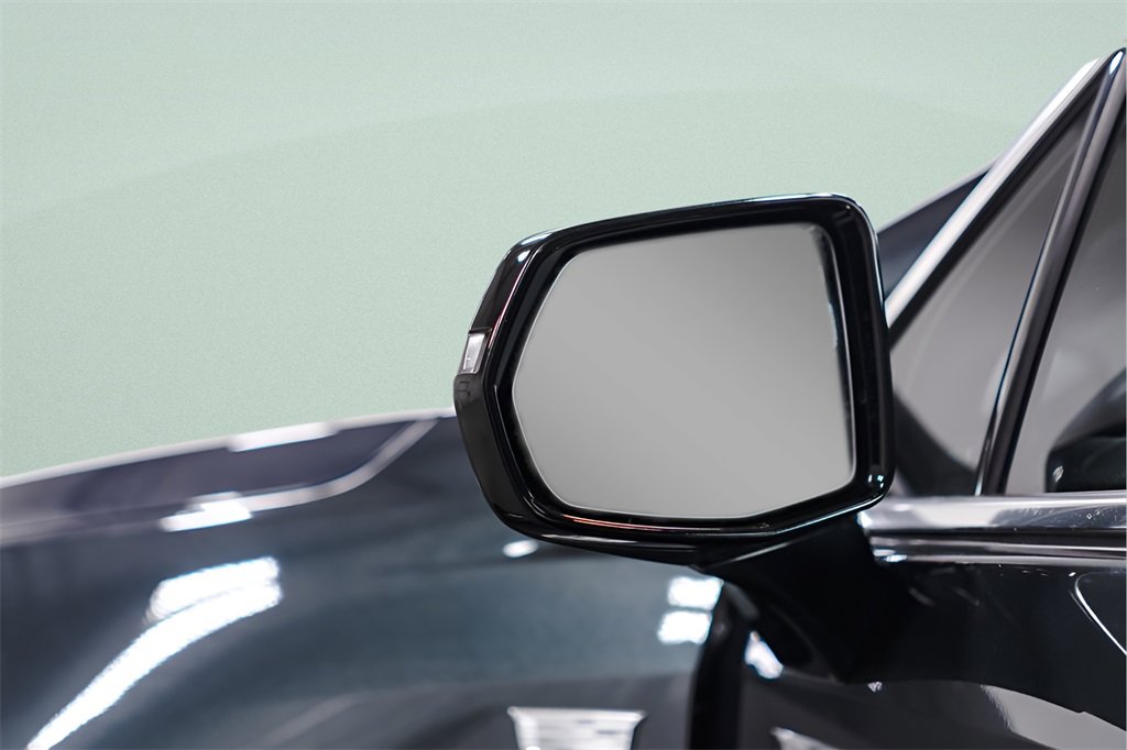 Used 2022 Cadillac XT5 Premium Luxury w/ LPO, Floor Liner Package image 41