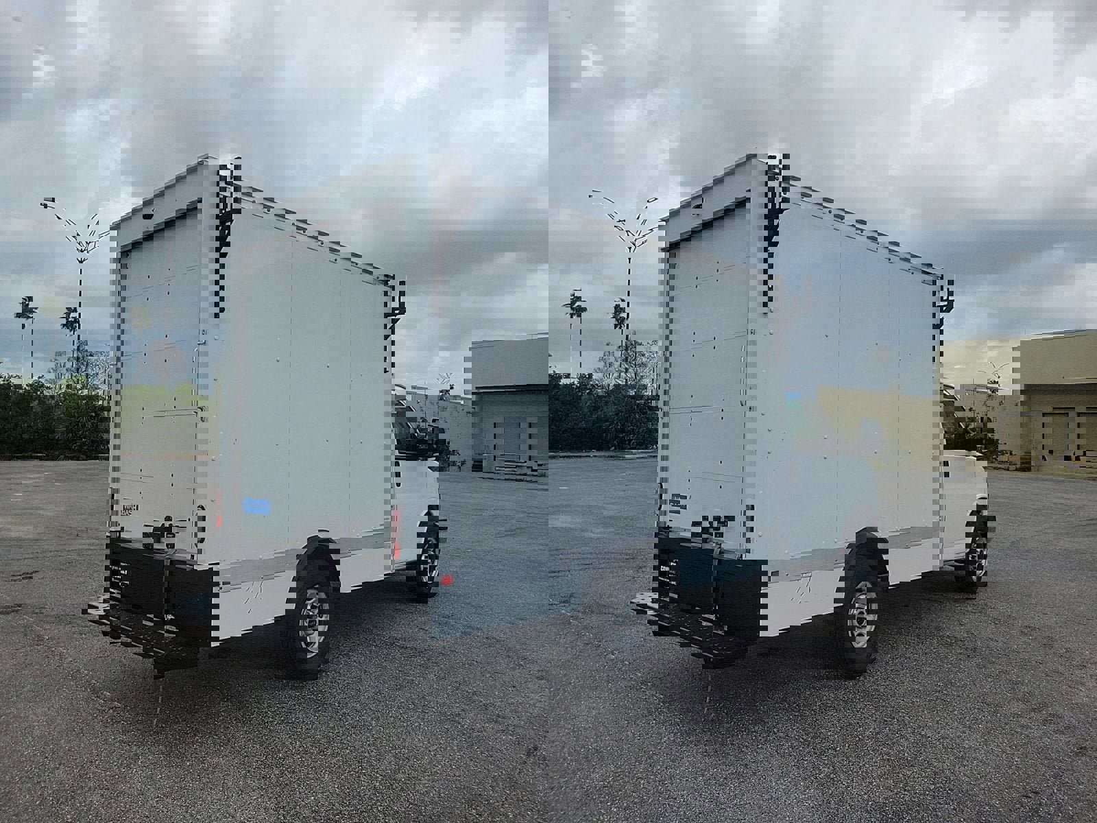 Used 2023 GMC Savana 3500 w/ Power Convenience Package image 5