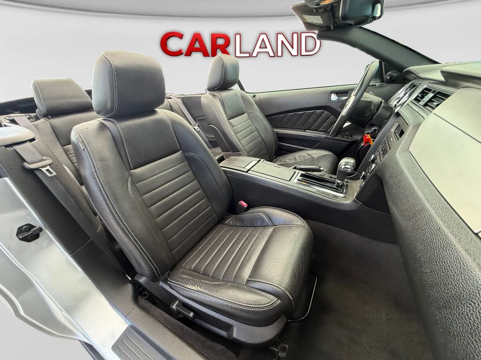 Used 2011 Ford Mustang Premium w/ 202A Rapid Spec Order Code RWD image 29