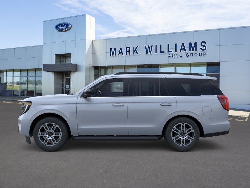New 2026 Ford Expedition Active AWD/4WD image 4