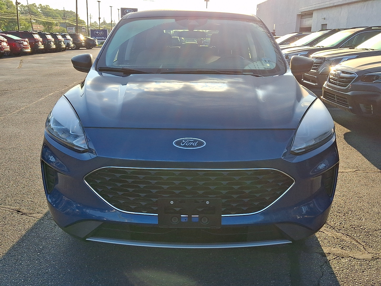 Certified 2022 Ford Escape SE AWD/4WD image 2