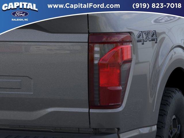 New 2026 Ford F150 XLT w/ XLT Black Appearance Package AWD/4WD image 21
