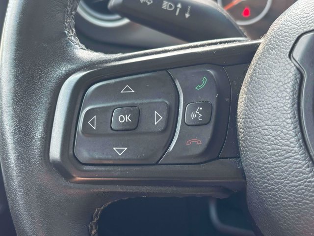 Used 2023 Jeep Gladiator Sport AWD/4WD image 16