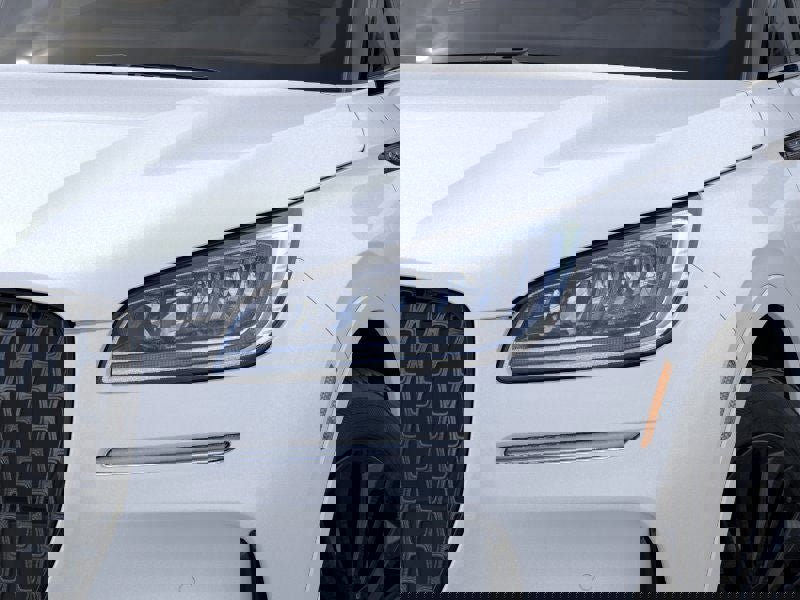 New 2026 Lincoln Corsair Premiere image 18