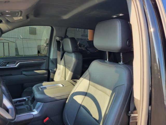 Used 2022 GMC Sierra 1500 SLT image 12