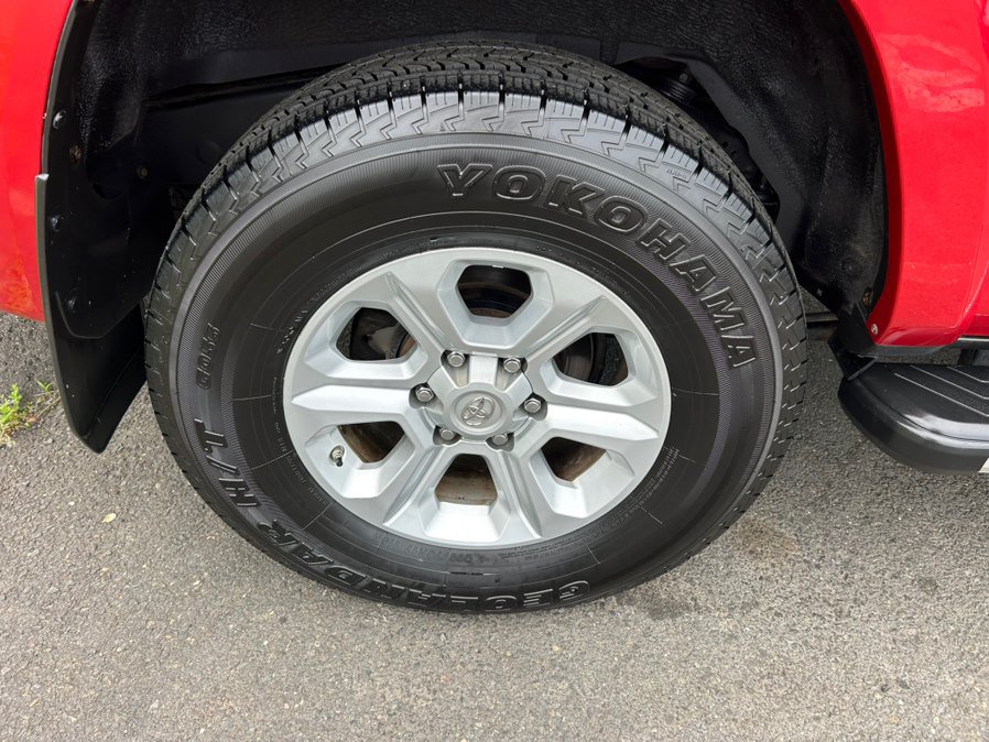 Used 2017 Toyota 4Runner SR5 Premium AWD/4WD image 13