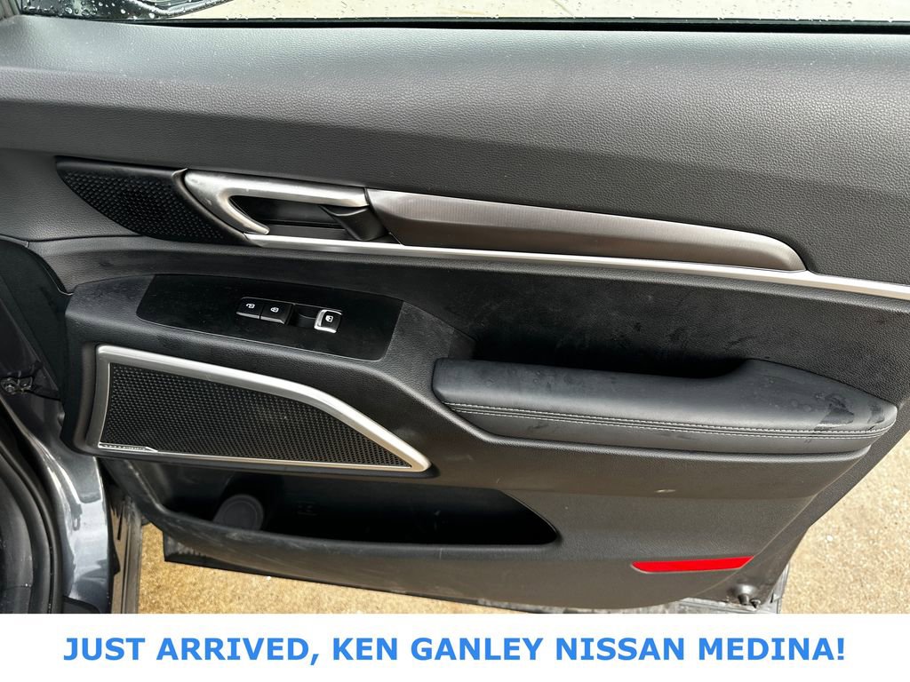 Used 2024 Kia Telluride S AWD/4WD image 25