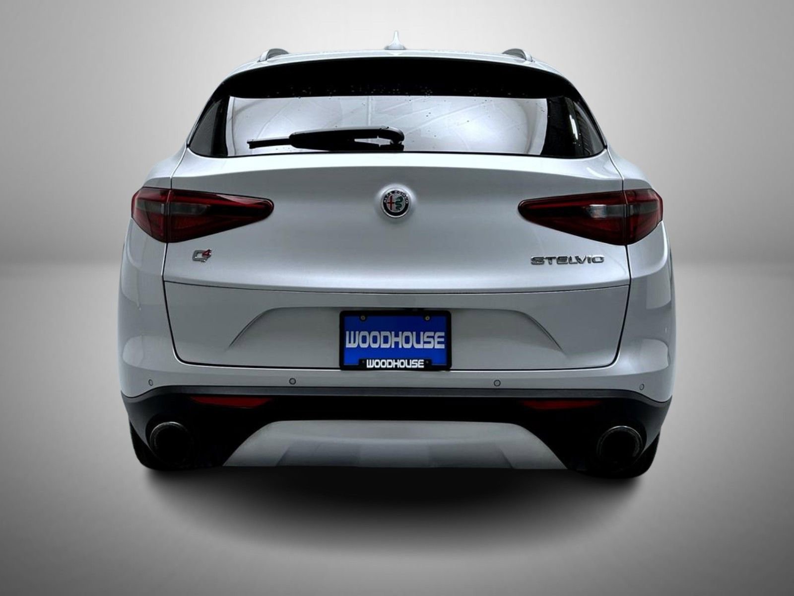 Used 2018 Alfa Romeo Stelvio Sport w/ Quick Order Package 22J Sport AWD/4WD image 6