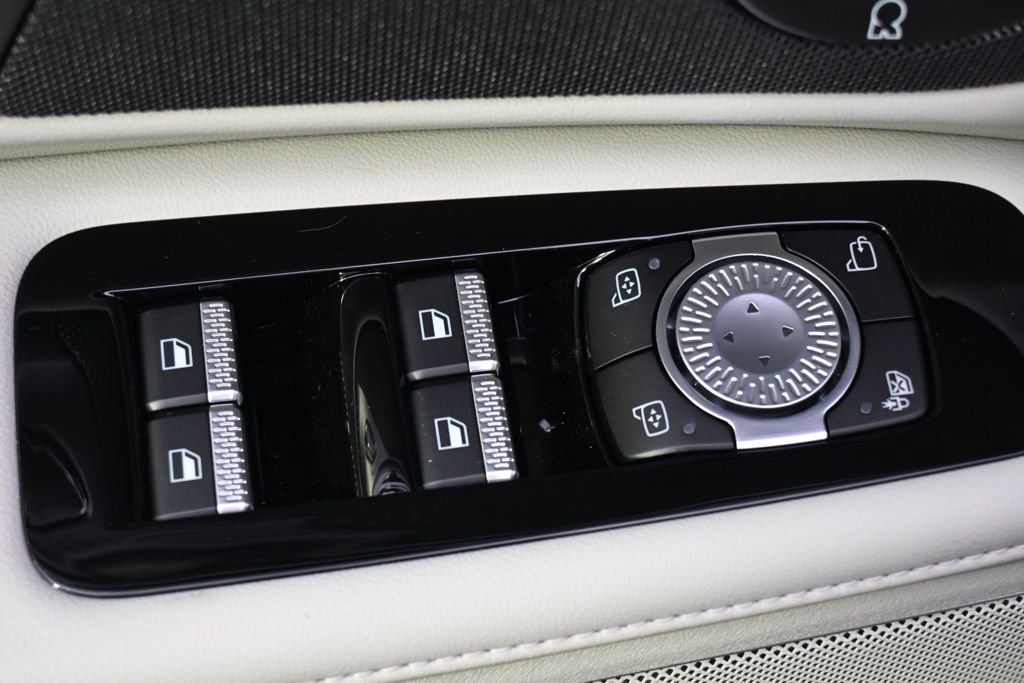New 2026 Lincoln Nautilus Premier w/ Equipment Group 102A AWD/4WD image 23