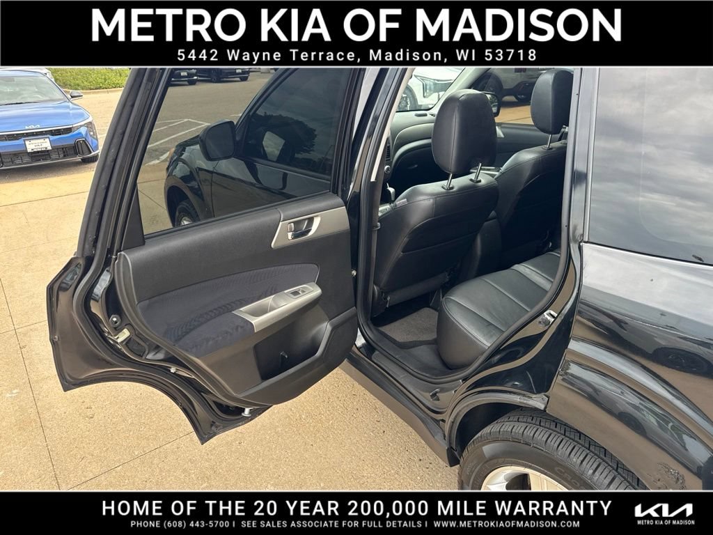 Used 2010 Subaru Forester 2.5X Limited AWD/4WD image 28