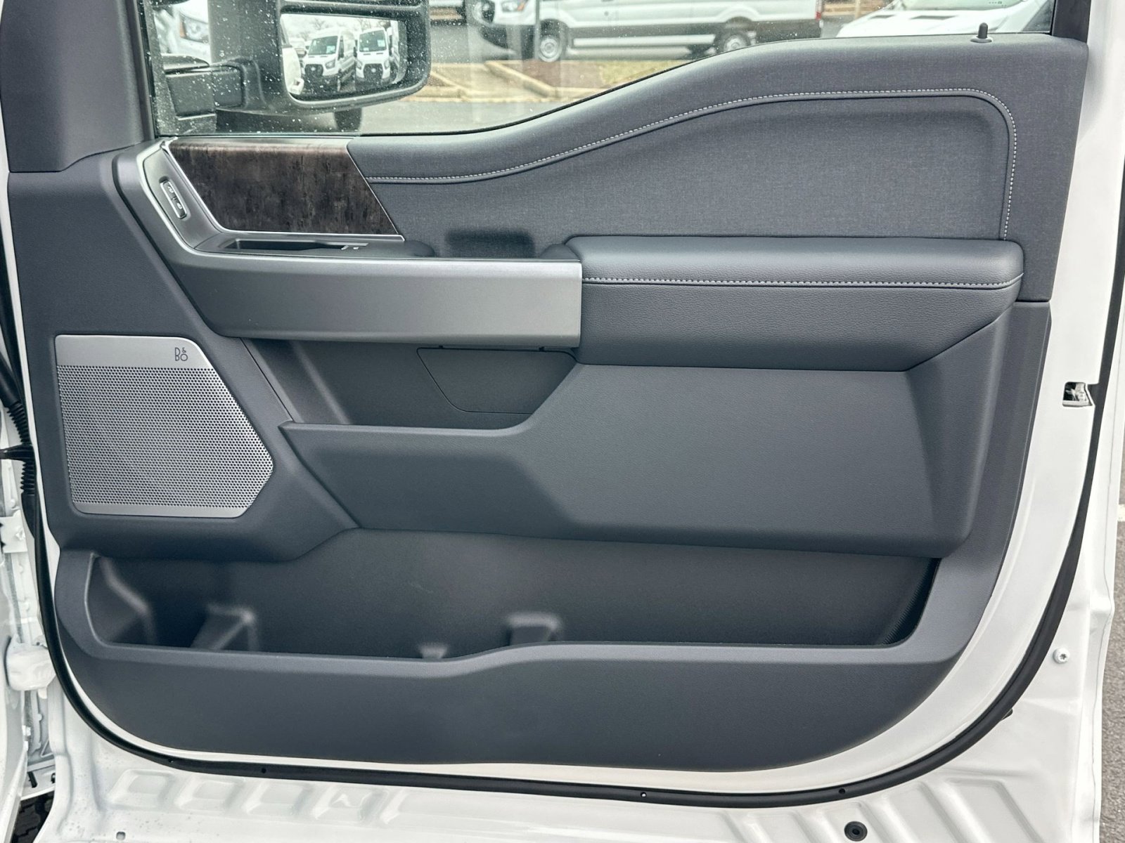 New 2026 Ford F250 Lariat w/ FX4 Off-Road Package image 38