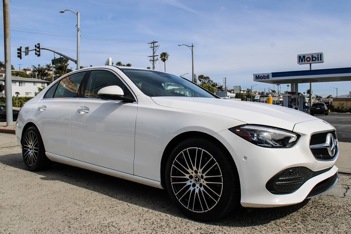 Used 2023 Mercedes-Benz C 300 Sedan image 7