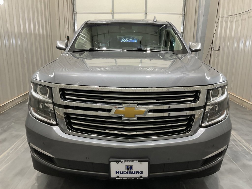 Used 2020 Chevrolet Suburban Premier image 2