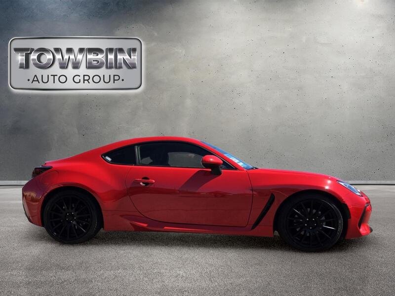 Used 2023 Subaru BRZ Limited RWD image 3