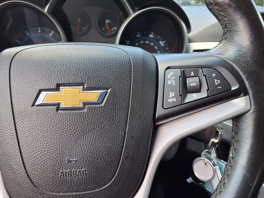 Used 2014 Chevrolet Cruze LT FWD image 22