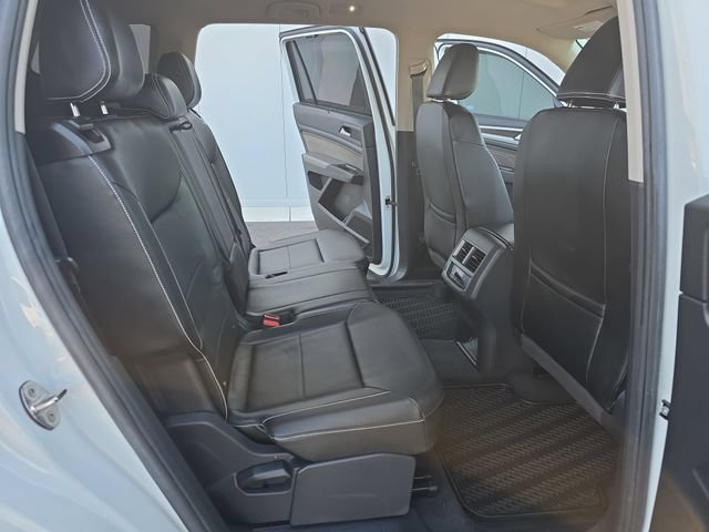 Used 2023 Volkswagen Atlas SE FWD image 17