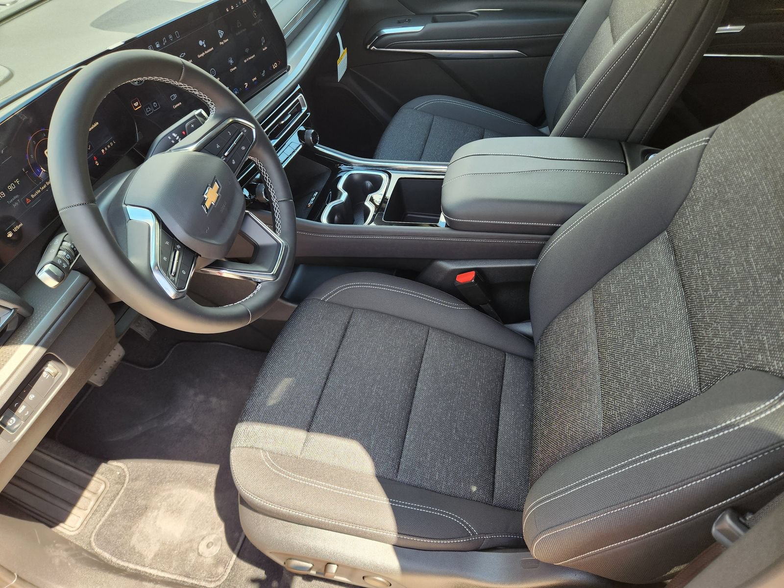 New 2026 Chevrolet Traverse LT FWD image 13
