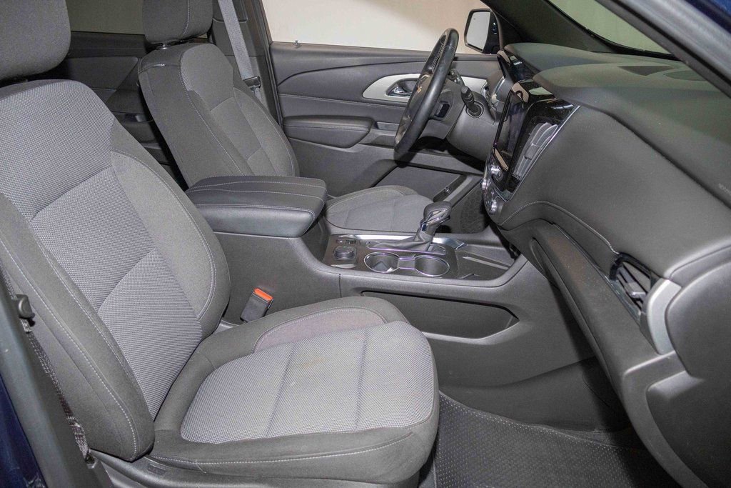 Certified 2023 Chevrolet Traverse LT image 17
