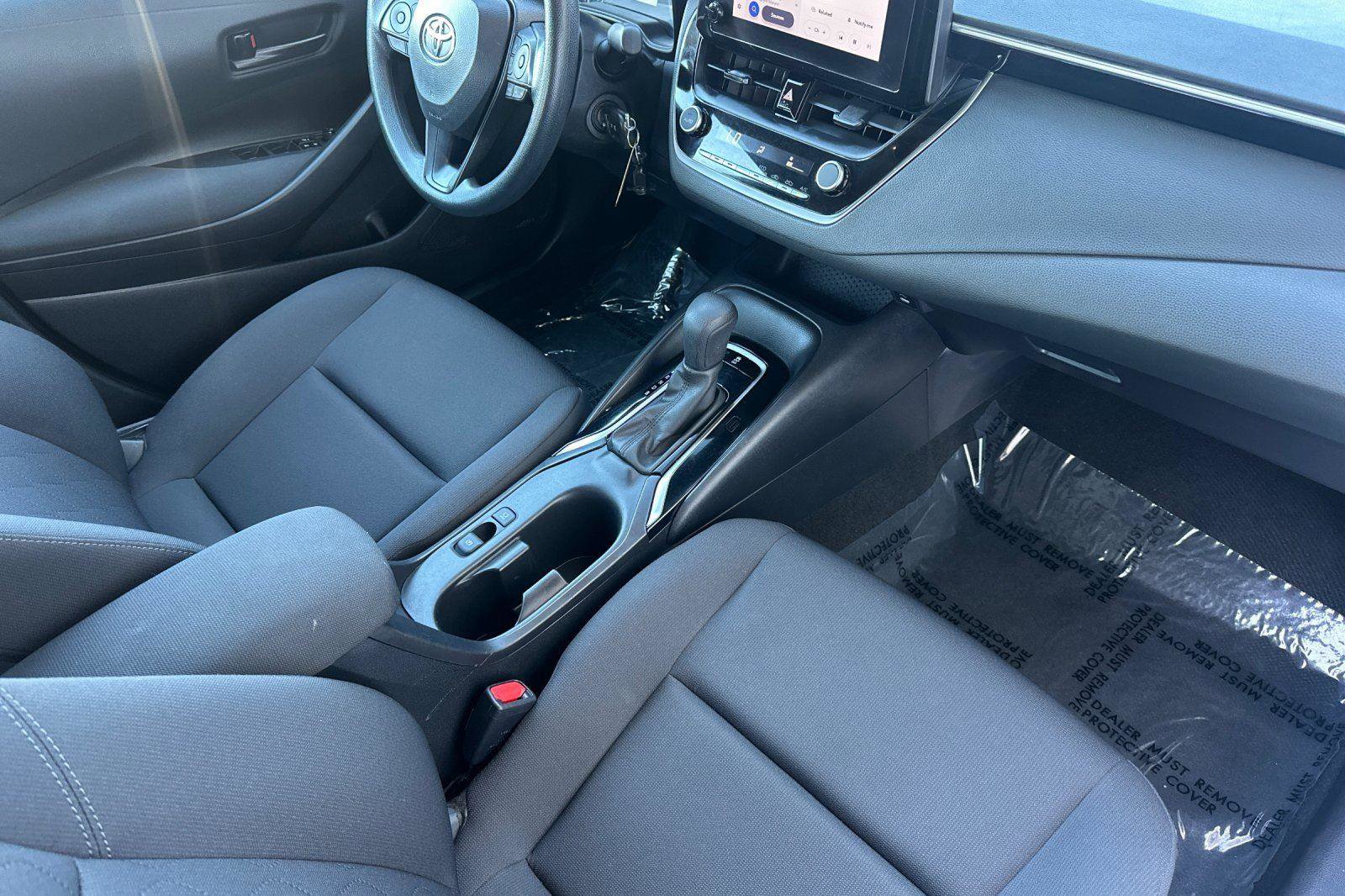 Used 2024 Toyota Corolla LE image 14