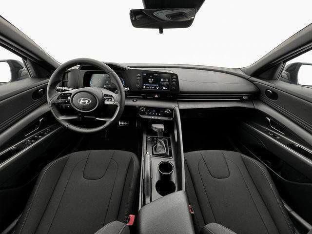 New 2025 Hyundai Elantra Sport FWD image 22