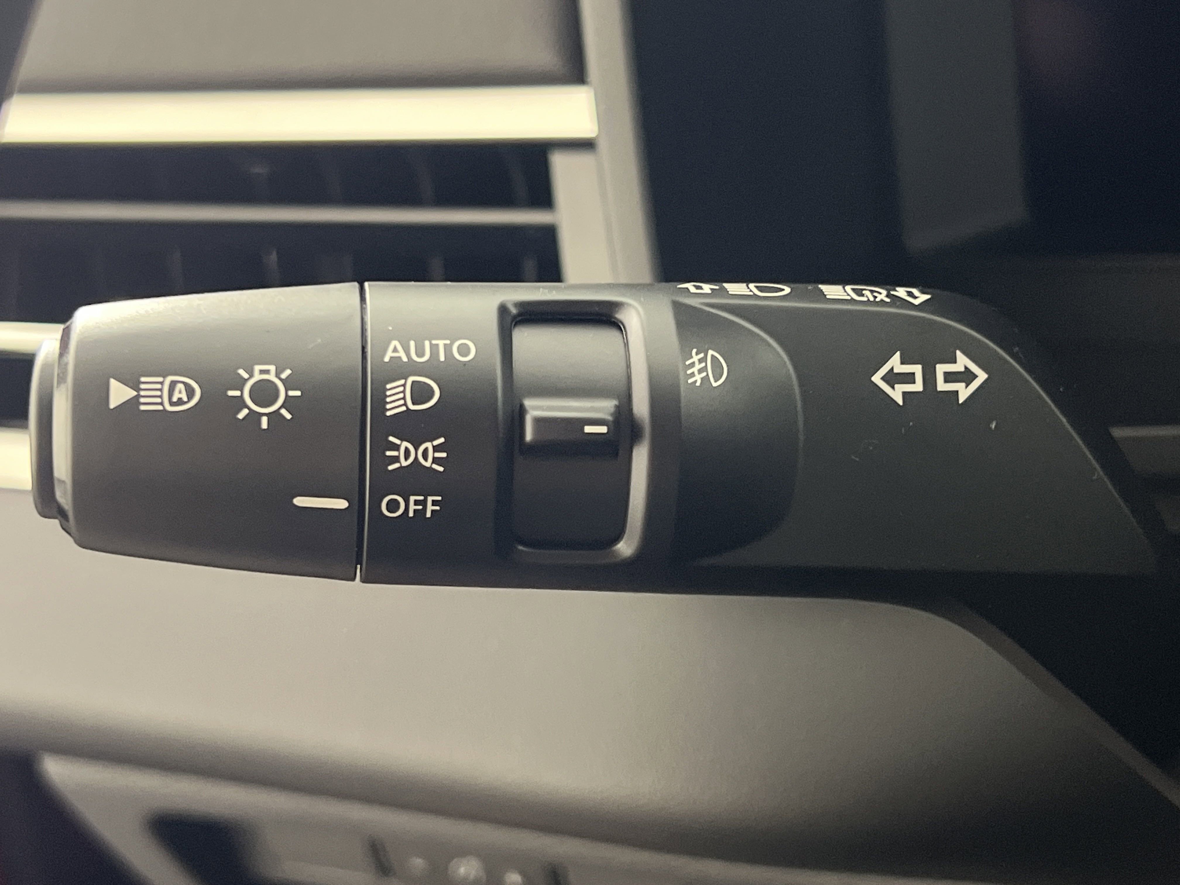 New 2025 Mitsubishi Outlander SEL image 20
