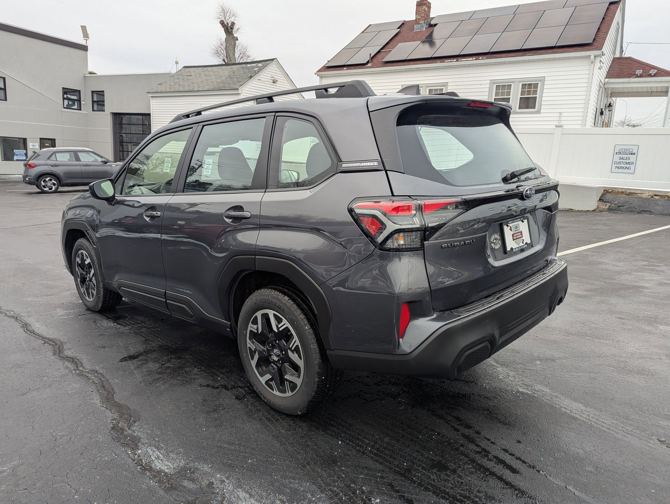 Certified 2025 Subaru Forester image 7