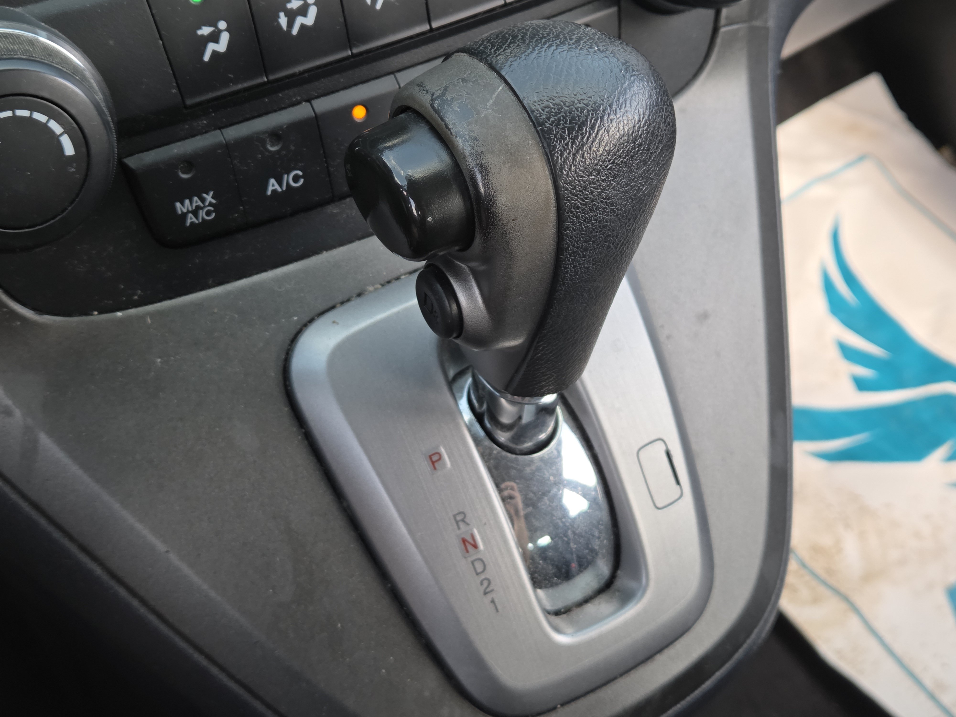 Used 2010 Honda CR-V LX image 14